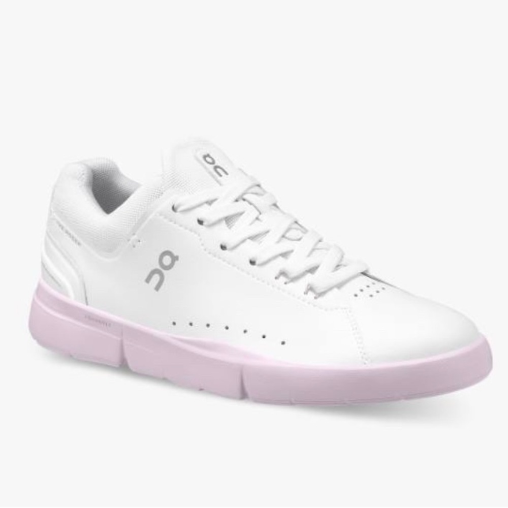 ON THE ROGER Advantage Shoes